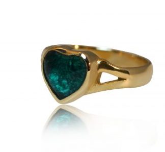 small heart ashes ring in gold - side view